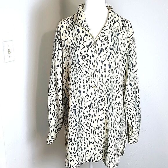 Style Exchange Longsleeve Buttondown Blouse,Beige Black,Gray Animal Print, Large - Picture 1 of 9